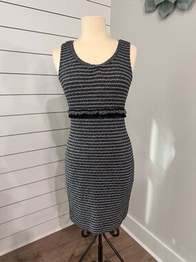 Exclusively for St. John Boutiques Dress Sz 4 Black White Knit Sheath Fringe EUC
